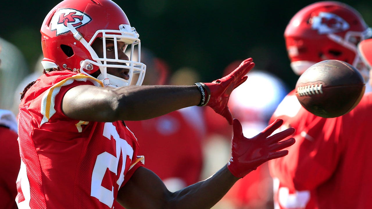 Chiefs will need to muscle past Broncos for AFC West title